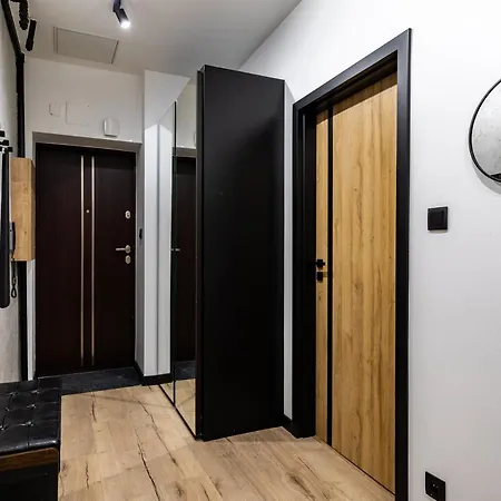 Apartamenty Premium, Faktura Vat, Zrodlowa Centrum Parter Ground Floor Parking Super Lokalizacja Two Bedrooms Kitchen 50 M2 Кельце Екстер'єр фото