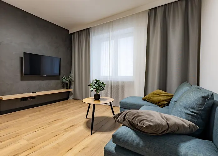 Apartamenty Premium, Faktura Vat, Zrodlowa Centrum Parter Ground Floor Parking Super Lokalizacja Two Bedrooms Kitchen 50 M2