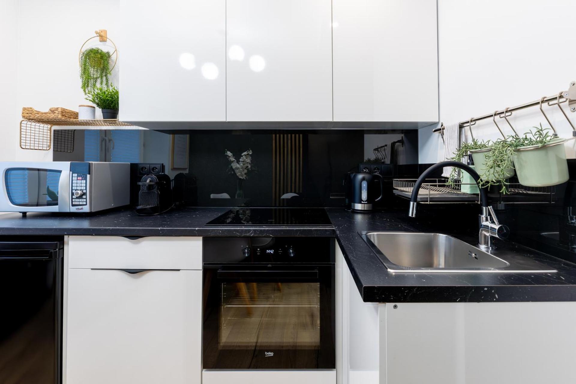 Apartment Apartamenty Premium, Faktura Vat, Zrodlowa Centrum Parter Ground Floor Parking Super Lokalizacja Two Bedrooms Kitchen 50 M2 Kielce